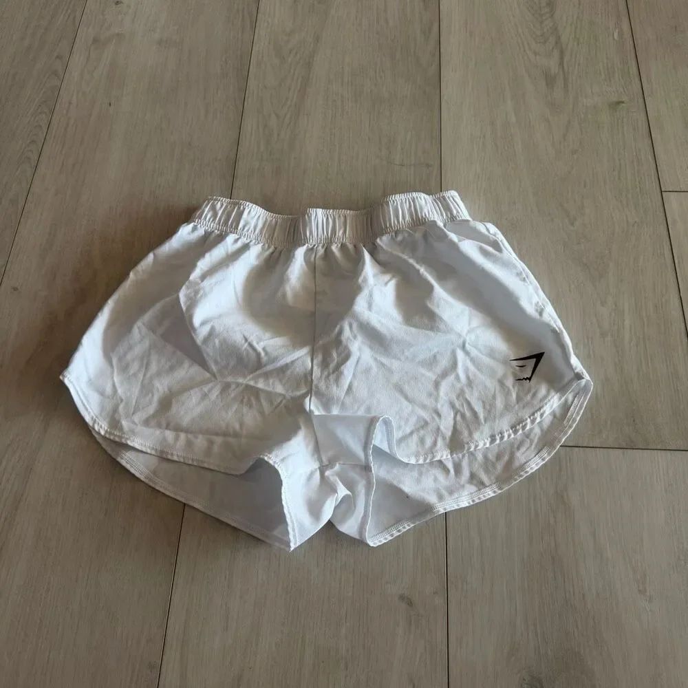 Gymshark women’s white shorts size xs
